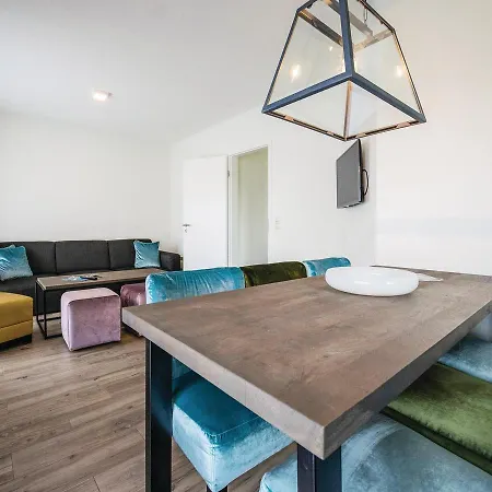 بيت للعطل Three-bedroom Holiday In Linstow Dobbin-Linstow